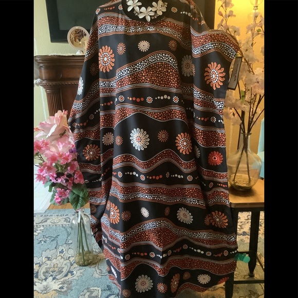 🌻NWT WINLAR EARTH WAVES COVERUP/ CAFTAN - Picture 2 of 10